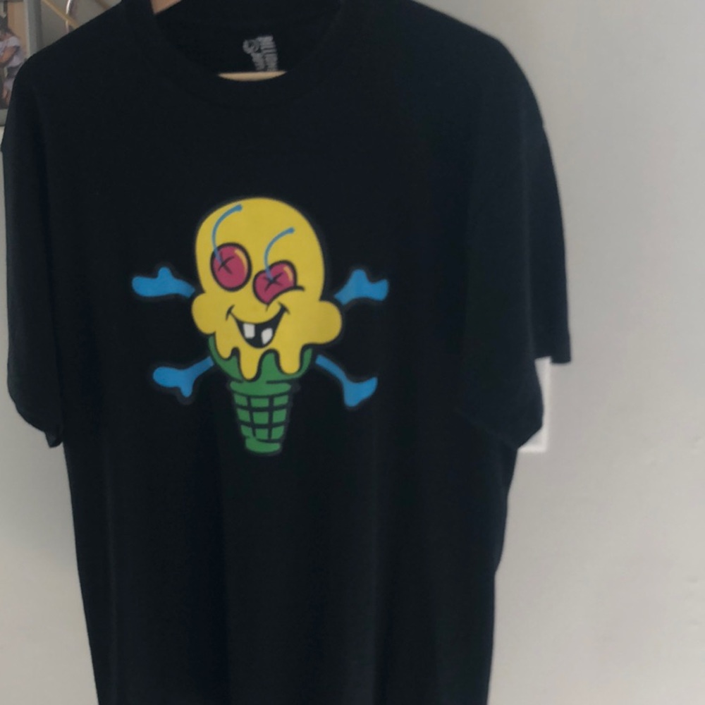 Black T-Shirt with Yellow Ice Cream Graphic